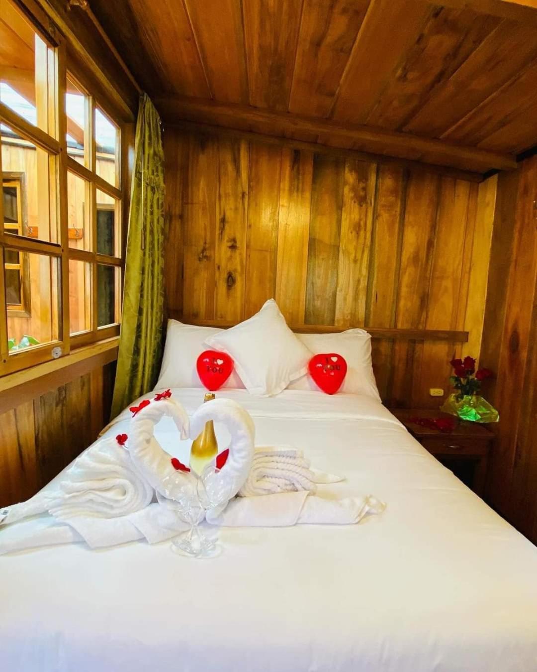 Guayabo Hostal 明多 外观 照片