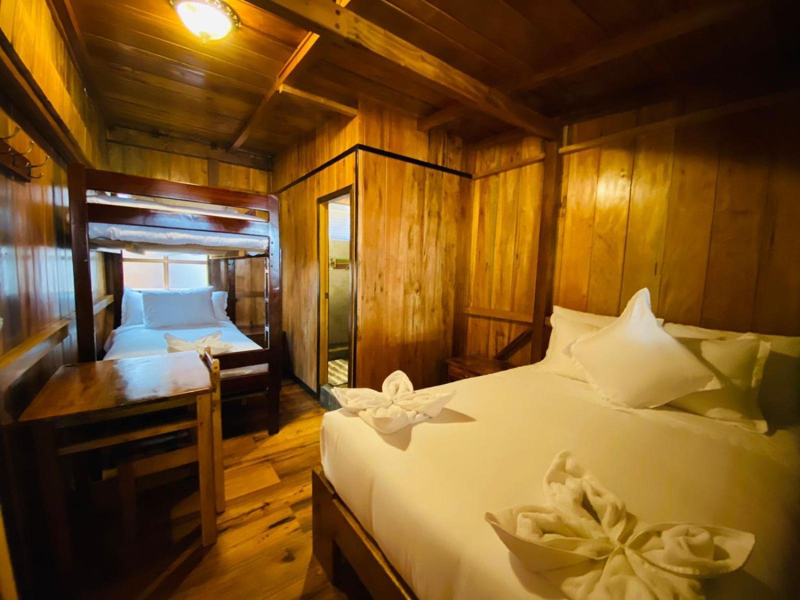 Guayabo Hostal 明多 客房 照片