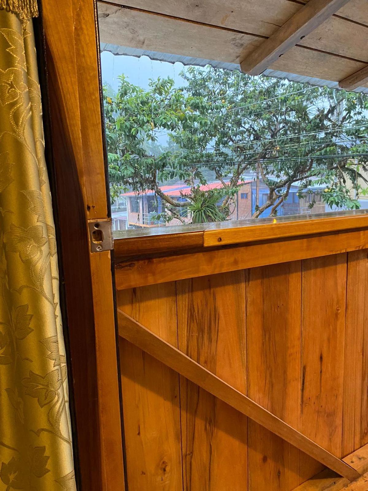 Guayabo Hostal 明多 外观 照片