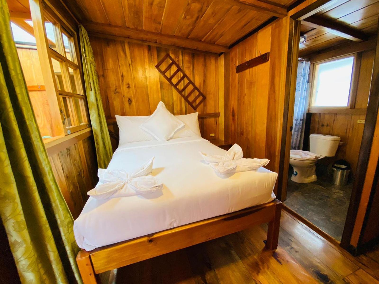 Guayabo Hostal 明多 客房 照片