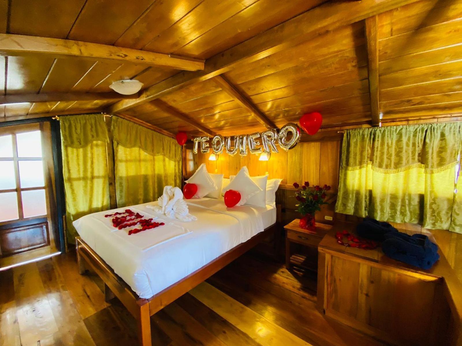 Guayabo Hostal 明多 客房 照片