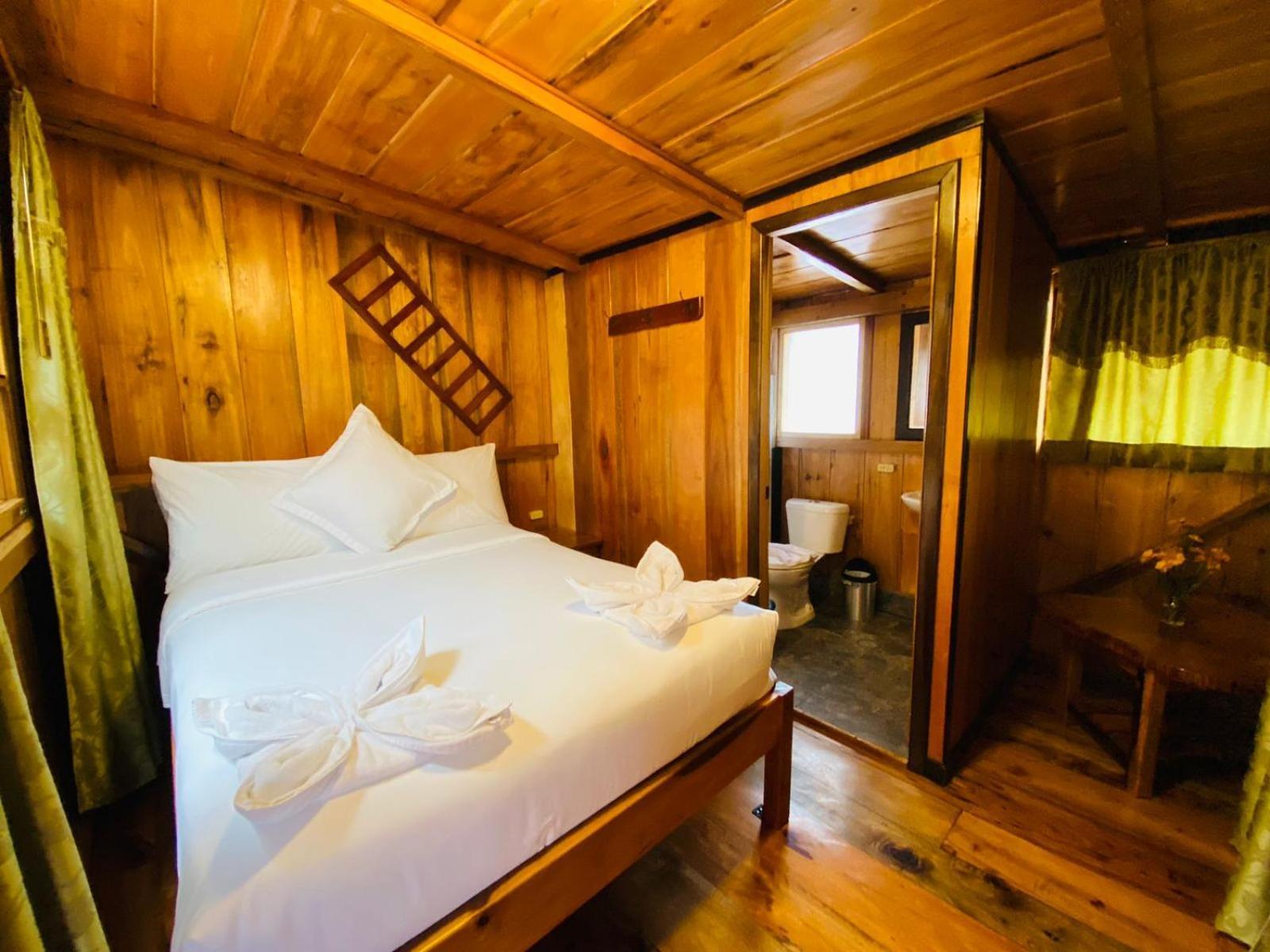 Guayabo Hostal 明多 客房 照片